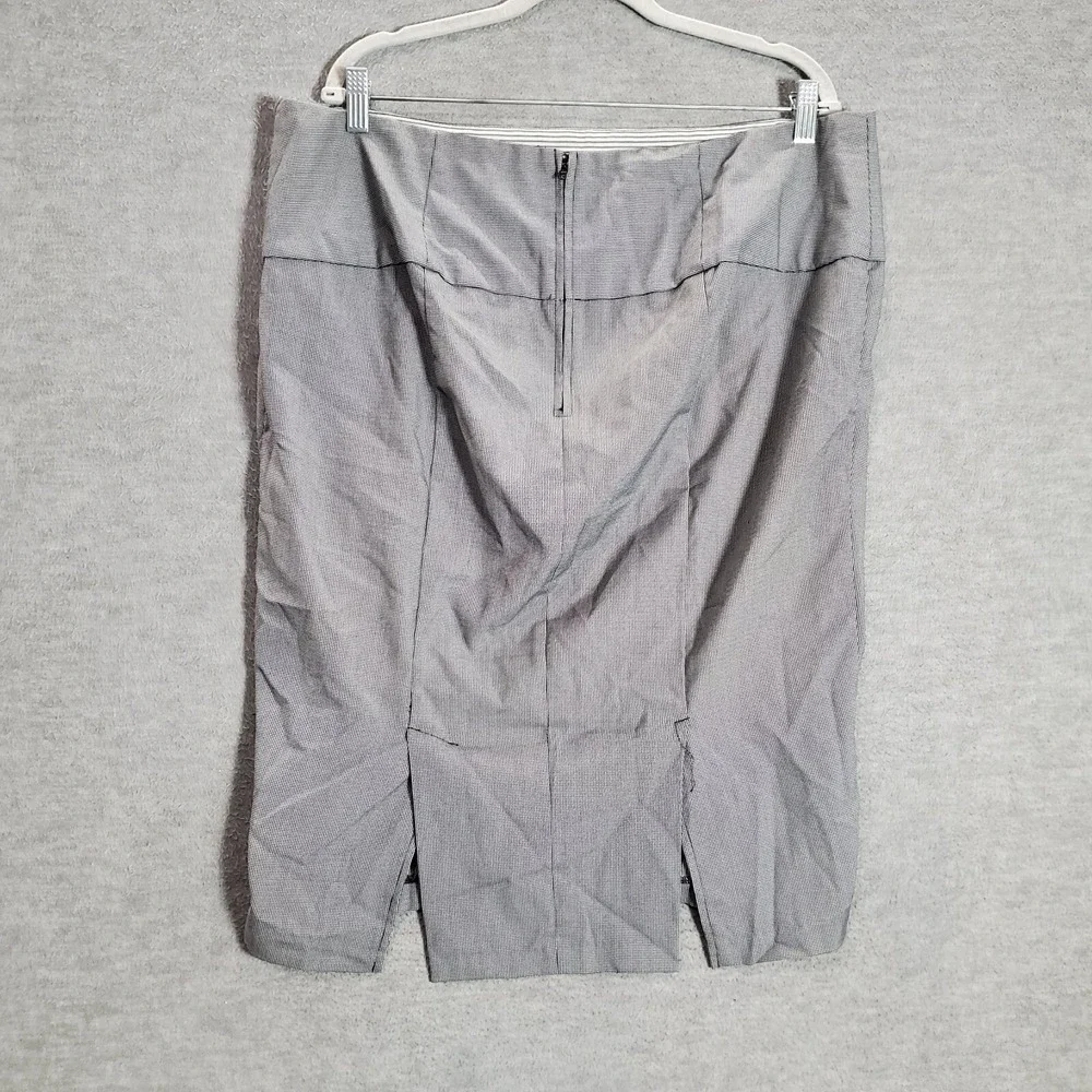 Torrid Women Skirt 18 Gray Houndstooth Pencil Slit‎ Hem